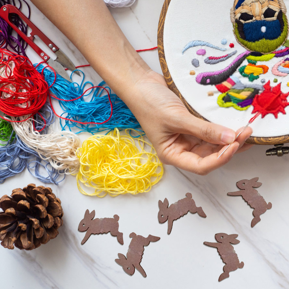 Wooden Bobbin Set with Animal  - огляд і ціна Embroidery Tools