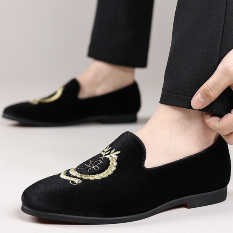 Luxury Designer Loafers Suede  - огляд і ціна Embroidery On Leather