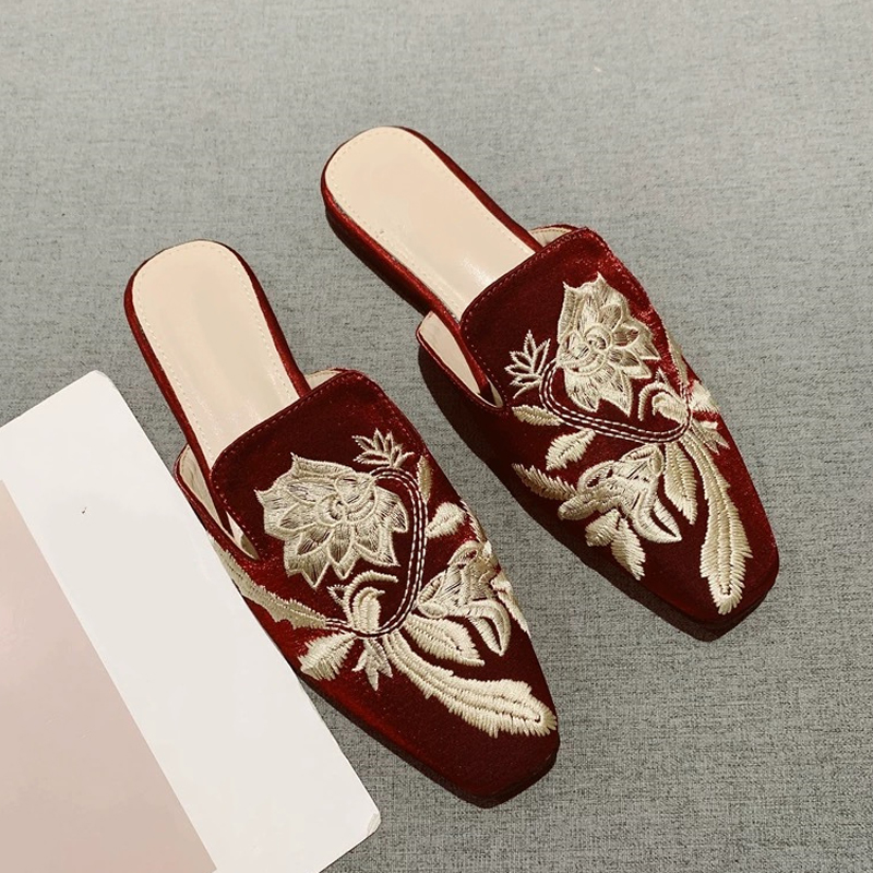 2026 New Womens Shoe Retro Emb - огляд і ціна Embroidery Design Free