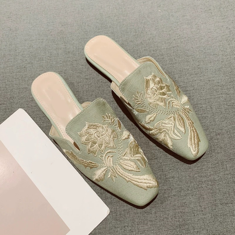 2026 New Womens Shoe Retro Emb - огляд і ціна Embroidery Design Free